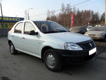 2011 Renault Logan Photos