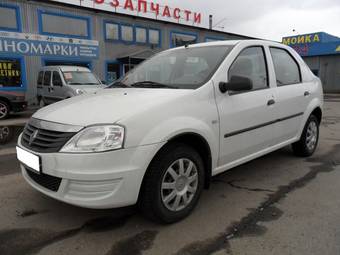 2011 Renault Logan Photos