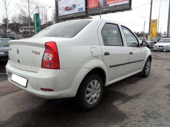 2011 Renault Logan Pictures