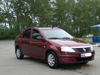 2011 Renault Logan Photos