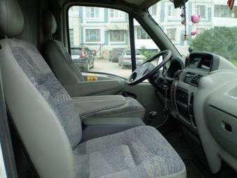 2001 Renault Master Photos