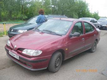 1997 Renault Megane Photos