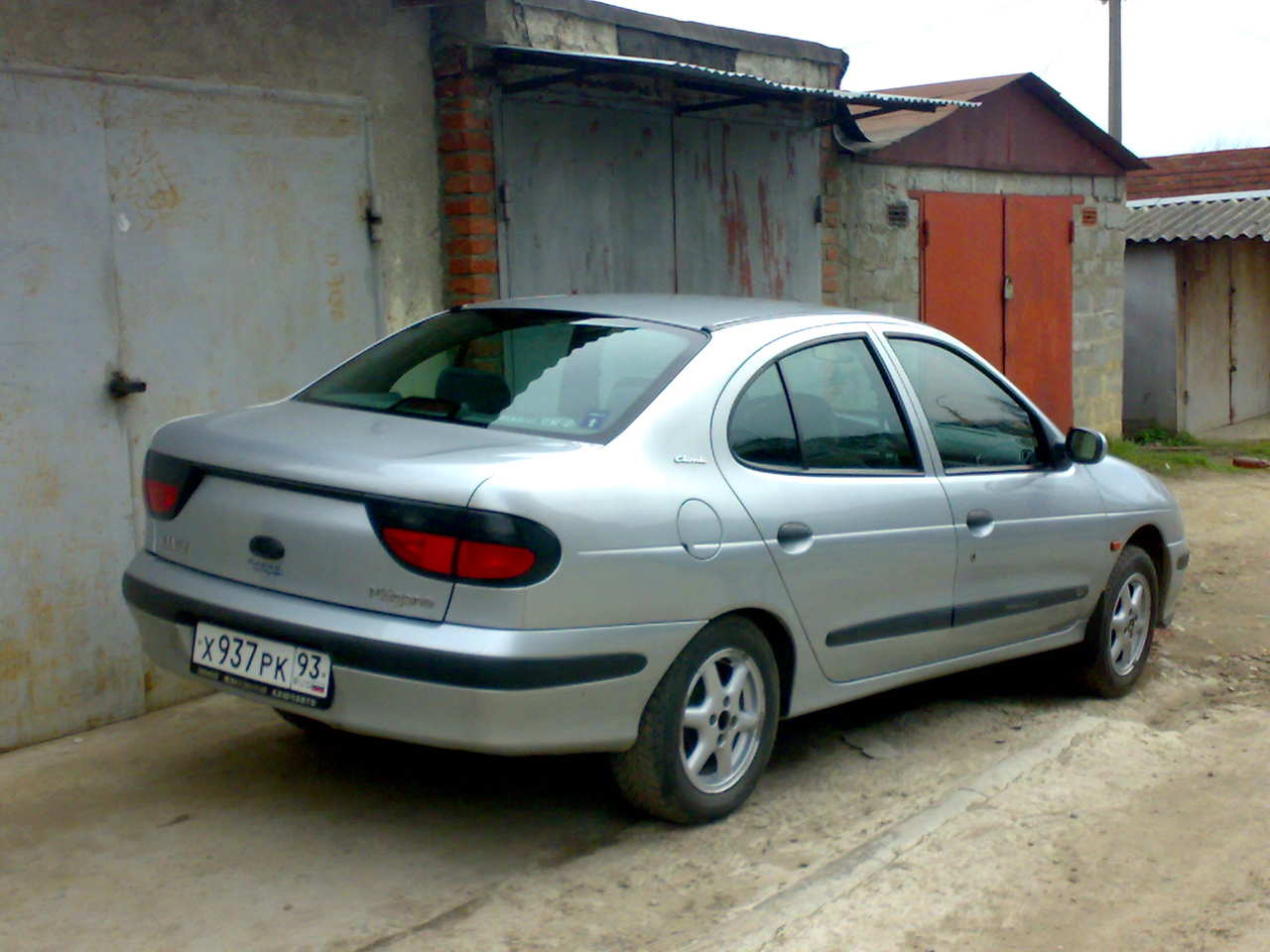1998 Renault Megane Specs Engine Size 2 0 Fuel Type Gasoline Drive Wheels Ff Transmission Gearbox Automatic