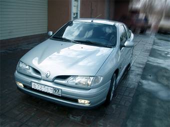 2000 Renault Megane