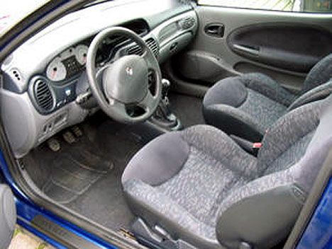 2000 Renault Megane