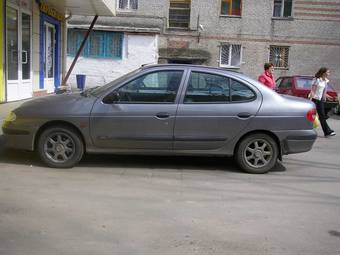 2000 Renault Megane