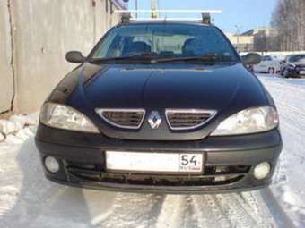 2001 Renault Megane Photos