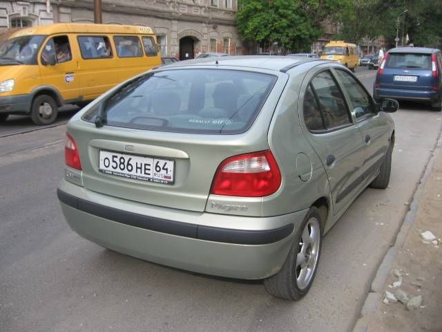 2002 Renault Megane