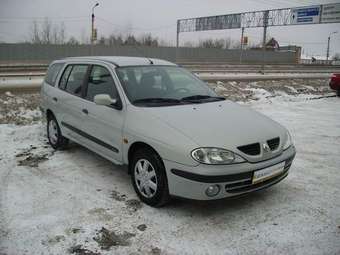 2002 Renault Megane Images