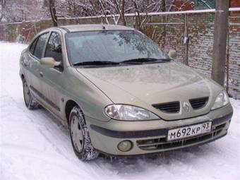2002 Renault Megane Pictures