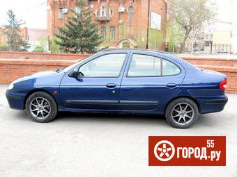 2002 Renault Megane Images