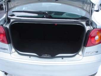 2003 Renault Megane Pictures