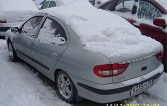2003 Renault Megane Photos