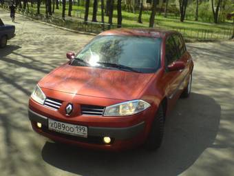 2003 Renault Megane Pictures