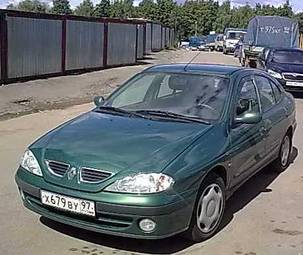 2003 Renault Megane Pictures