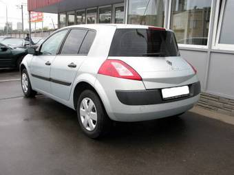 2003 Renault Megane Pictures