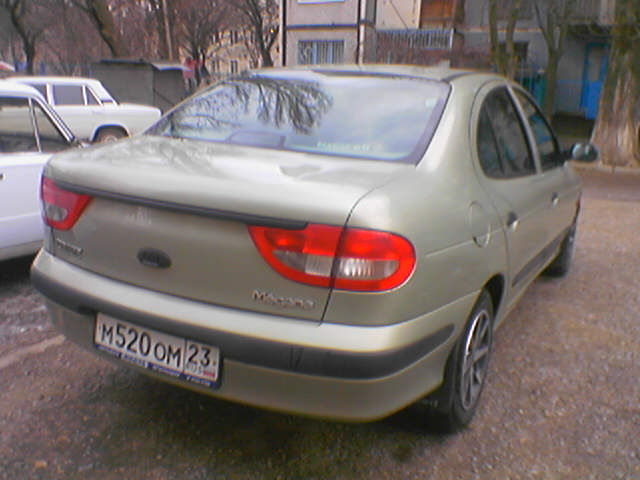 2004 Renault Megane