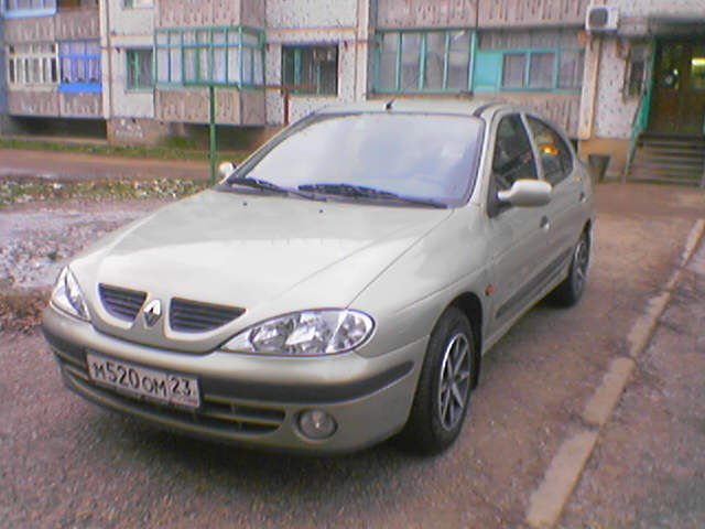 2004 Renault Megane