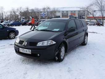 2004 Renault Megane Pictures