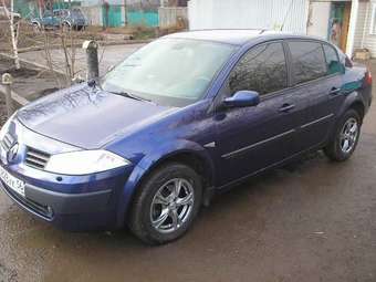 2004 Renault Megane Photos