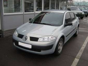 2004 Renault Megane Pictures