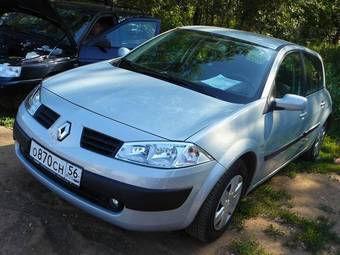 2004 Renault Megane Pictures