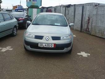 2004 Renault Megane Photos