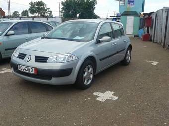 2004 Renault Megane Photos