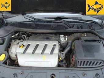 2004 Renault Megane Photos