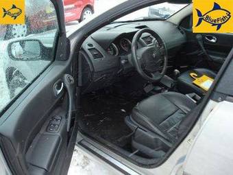 2004 Renault Megane Photos