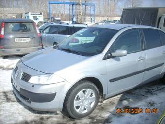 2004 Renault Megane Photos