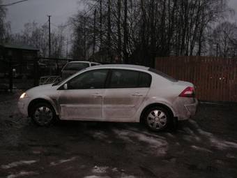 2004 Renault Megane Pictures
