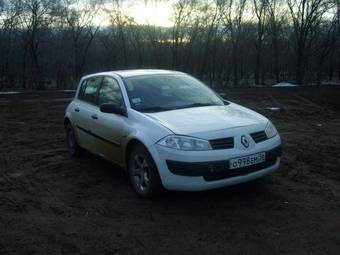 2004 Renault Megane Pictures