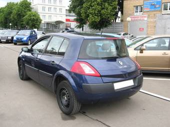 2004 Renault Megane Pictures