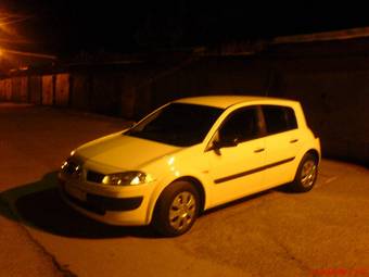 2004 Renault Megane Pics