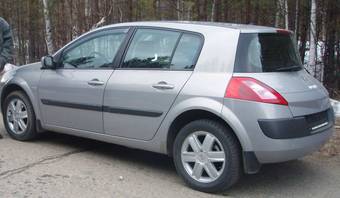 2004 Renault Megane Photos