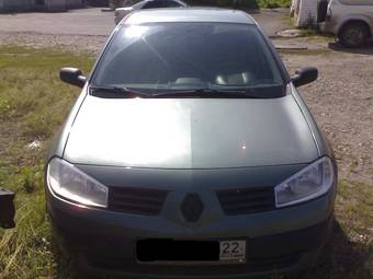 2004 Renault Megane Pictures