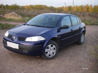 2004 Renault Megane Pics