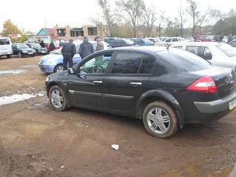 2005 Renault Megane Photos