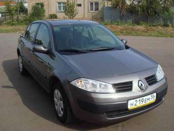 2005 Renault Megane Pictures