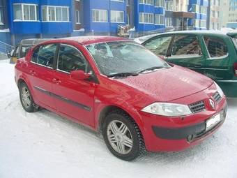 2005 Renault Megane Pictures