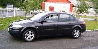 2005 Renault Megane Photos