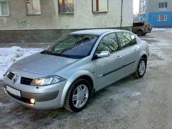 2005 Renault Megane Photos