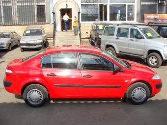 2005 Renault Megane Photos