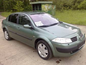 2005 Renault Megane Pictures