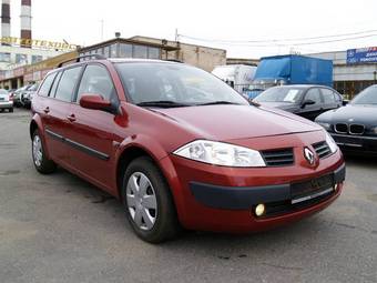 2005 Renault Megane Pictures