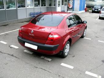 2005 Renault Megane Pictures