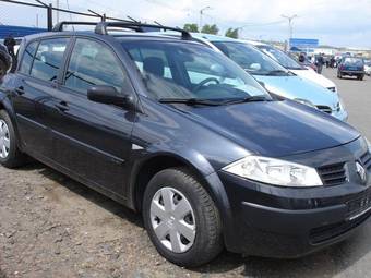 2005 Renault Megane Photos