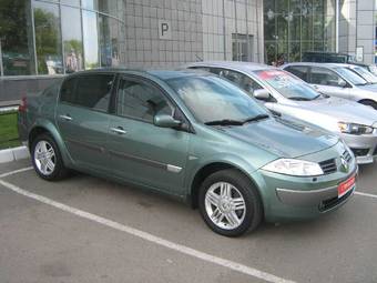 2005 Renault Megane Photos