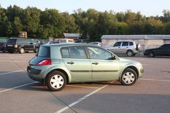 2005 Renault Megane Photos